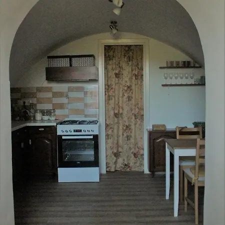 Kisbalazs Vendeghaz *